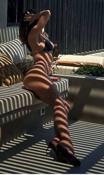 Public Photo of evaa